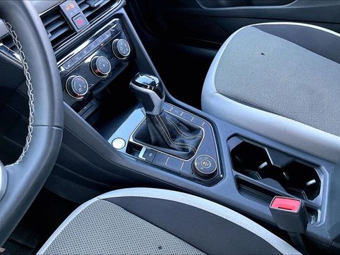 Used 2023 Volkswagen Taos S w/ Driver Assistance Package image 13