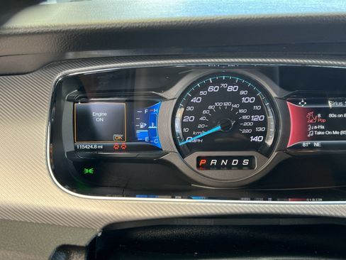 Used 2018 Ford Taurus SHO AWD/4WD image 25