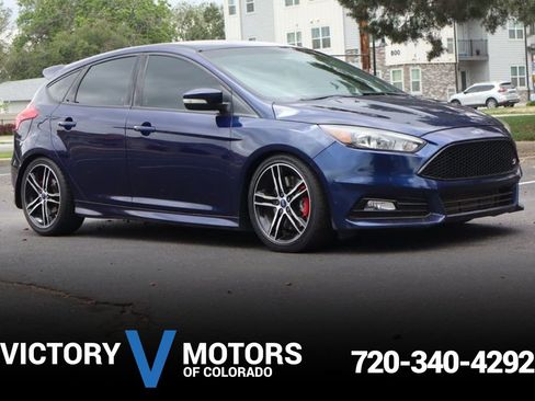 Used 2016 Ford Focus ST FWD image 1