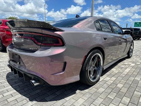 Used 2018 Dodge Charger R/T Scat Pack w/ Dynamics Package RWD image 10