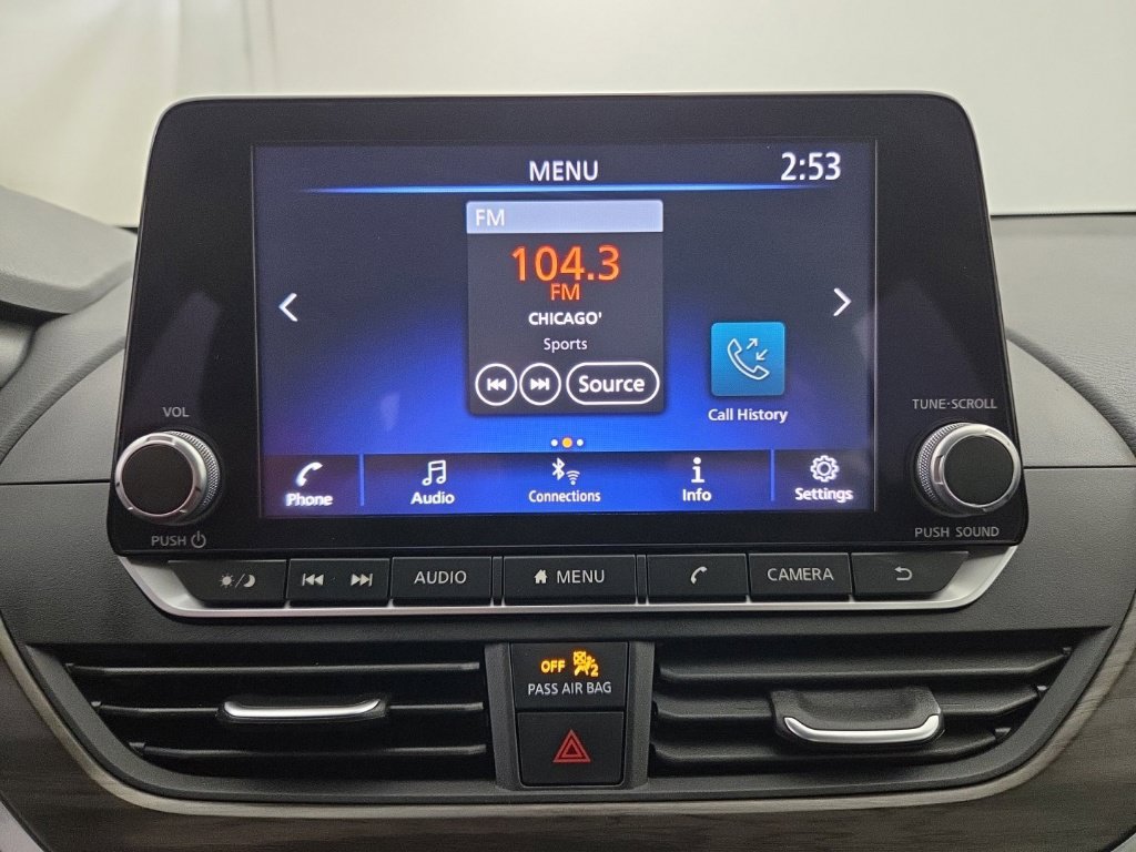 Used 2025 Nissan Altima 2.5 SV FWD image 30