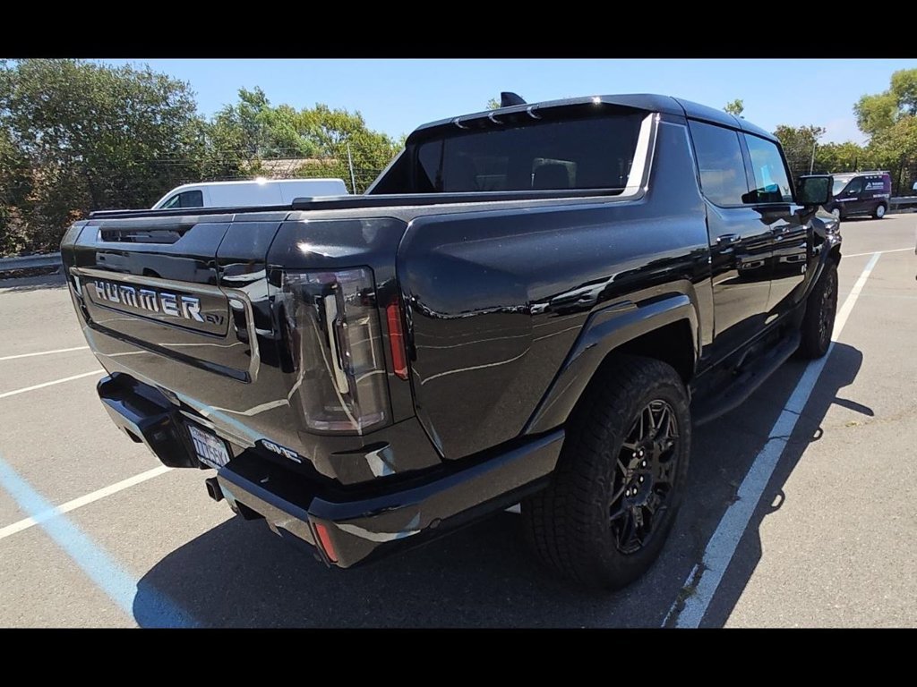 Used 2025 GMC Hummer EV 2X AWD/4WD image 9