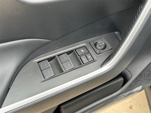 New 2025 Toyota RAV4 XLE image 19