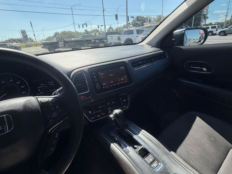 Used 2022 Honda HR-V EX image 24