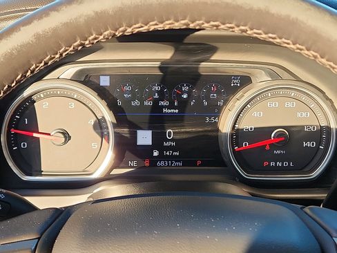 Used 2022 Chevrolet Silverado 2500 High Country w/ Safety Package II image 19