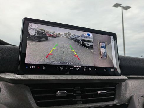 New 2026 Ford Explorer Platinum image 26