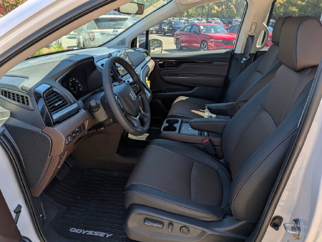 New 2027 Honda Odyssey Elite image 25