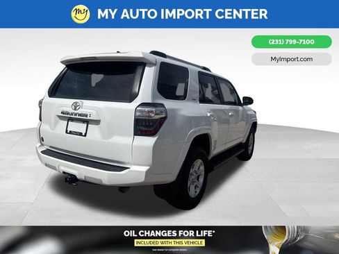 Used 2024 Toyota 4Runner SR5 Premium AWD/4WD image 7