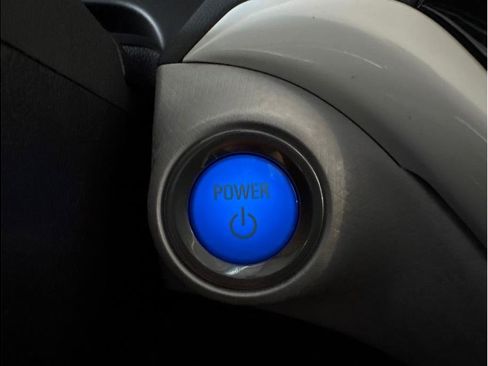 Used 2019 Chevrolet Bolt LT image 19