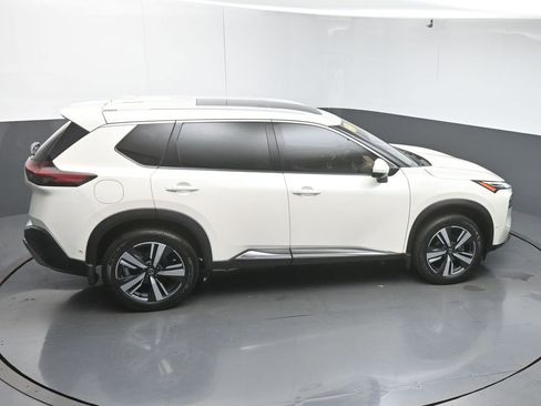 Used 2021 Nissan Rogue Platinum image 50