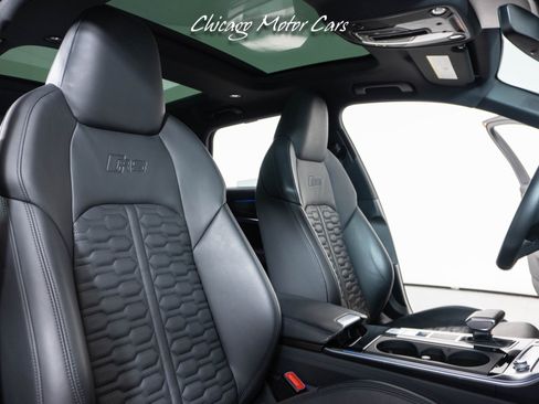 Used 2022 Audi RS 6 image 54