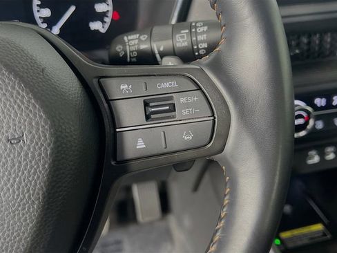Used 2025 Honda CR-V Sport-L image 18