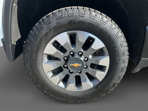 New 2026 Chevrolet Silverado 2500 Custom w/ Custom Value Package image 14