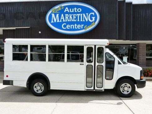 Used 2008 Chevrolet Express 3500 w/ School Bus Package image 4