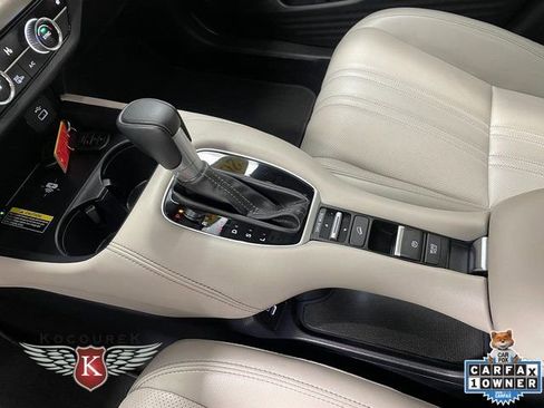 Used 2024 Honda HR-V EX-L image 18