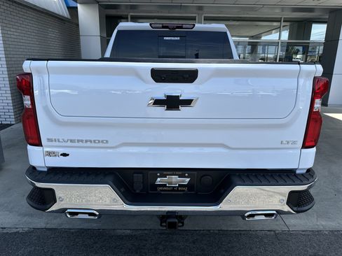 Used 2025 Chevrolet Silverado 1500 LTZ w/ LTZ Premium Package AWD/4WD image 36