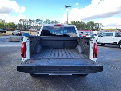 Used 2024 Ford F150 Lariat w/ Equipment Group 502A High image 9