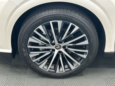 Used 2023 Lexus RX 350 Premium Plus image 22