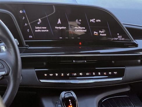 Used 2024 Cadillac Escalade V image 18