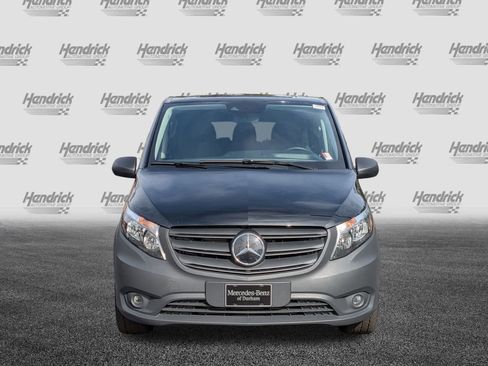 Used 2023 Mercedes-Benz Metris Passenger image 3