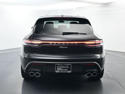 Certified 2025 Porsche Macan image 13