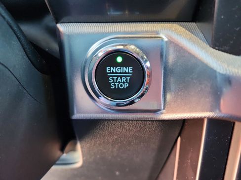 Used 2022 Ford F150 Raptor w/ Equipment Group 801A High image 27