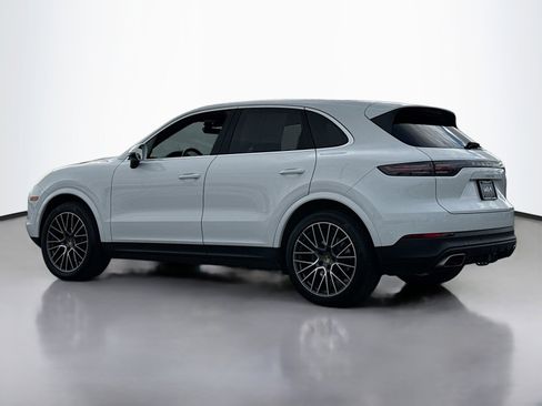 Used 2020 Porsche Cayenne image 13