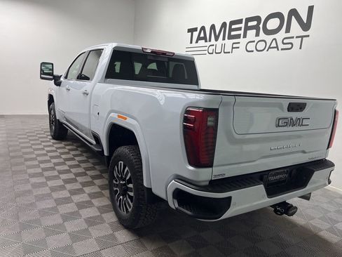 New 2026 GMC Sierra 2500 Denali Ultimate w/ Max Trailering Package image 3