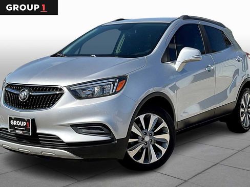 Used 2019 Buick Encore Preferred image 1