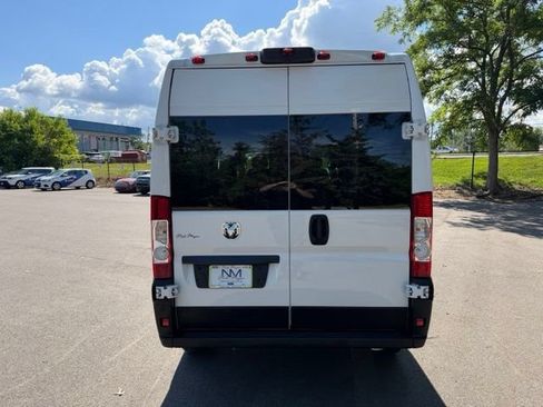 Used 2023 RAM ProMaster 2500 FWD image 7