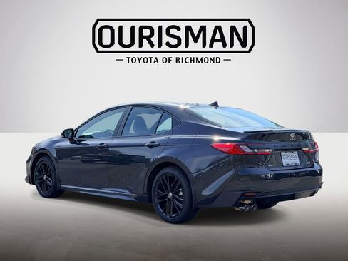 New 2026 Toyota Camry SE image 21