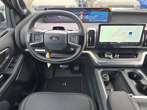 New 2025 Ford Expedition Platinum w/ Stealth Performance Package image 10