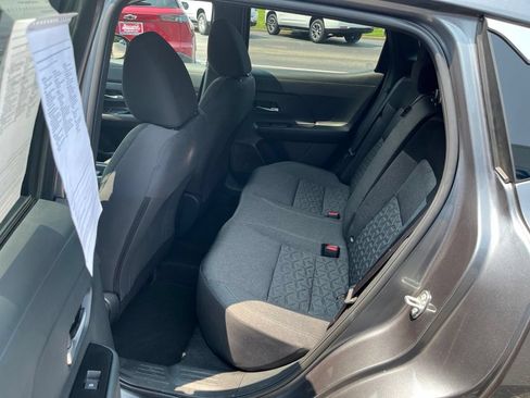 Used 2025 Nissan Kicks SV AWD/4WD image 46