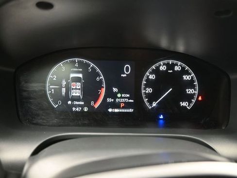 Used 2025 Honda HR-V Sport image 9