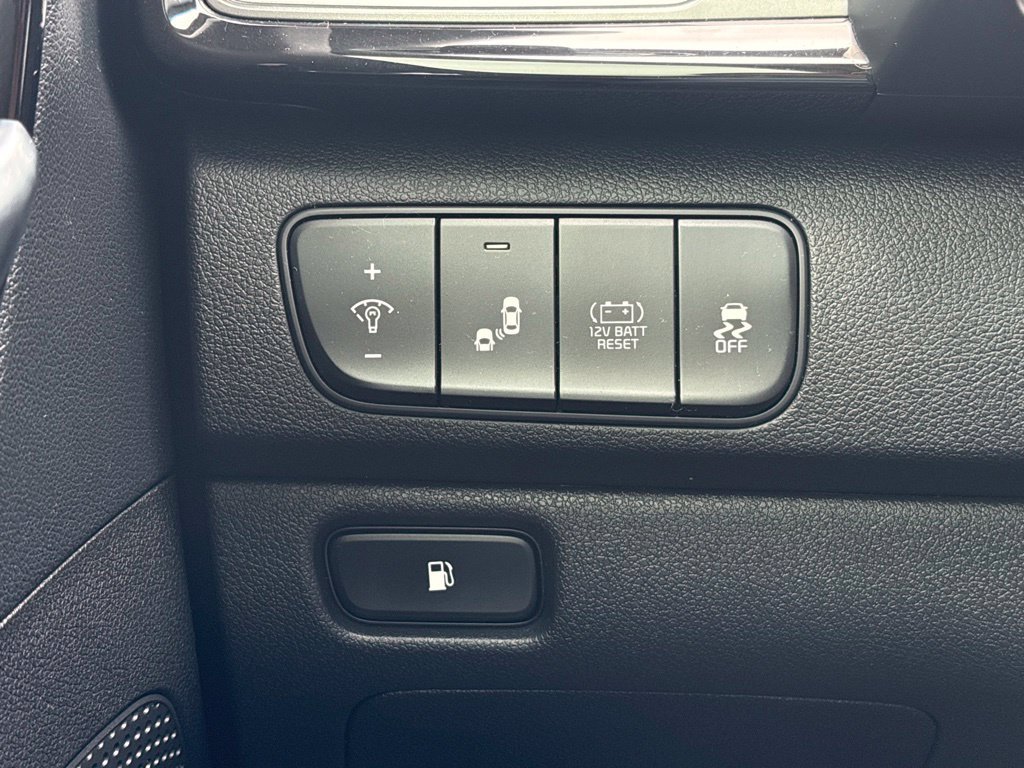 Used 2019 Kia Niro EX FWD image 31