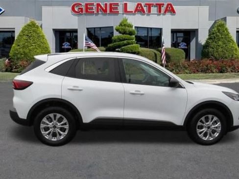 Certified 2024 Ford Escape Active image 9