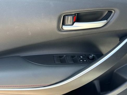 Used 2023 Toyota Corolla SE FWD image 24