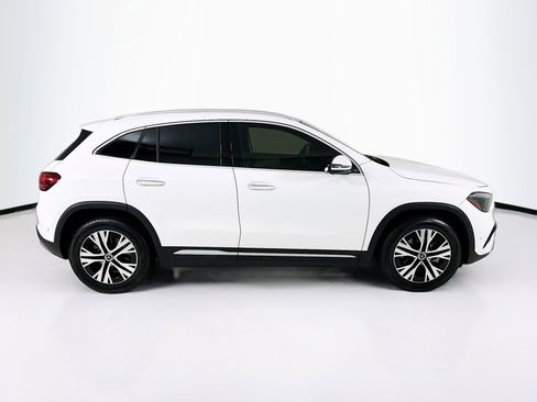 Certified 2025 Mercedes-Benz GLA 250 image 9