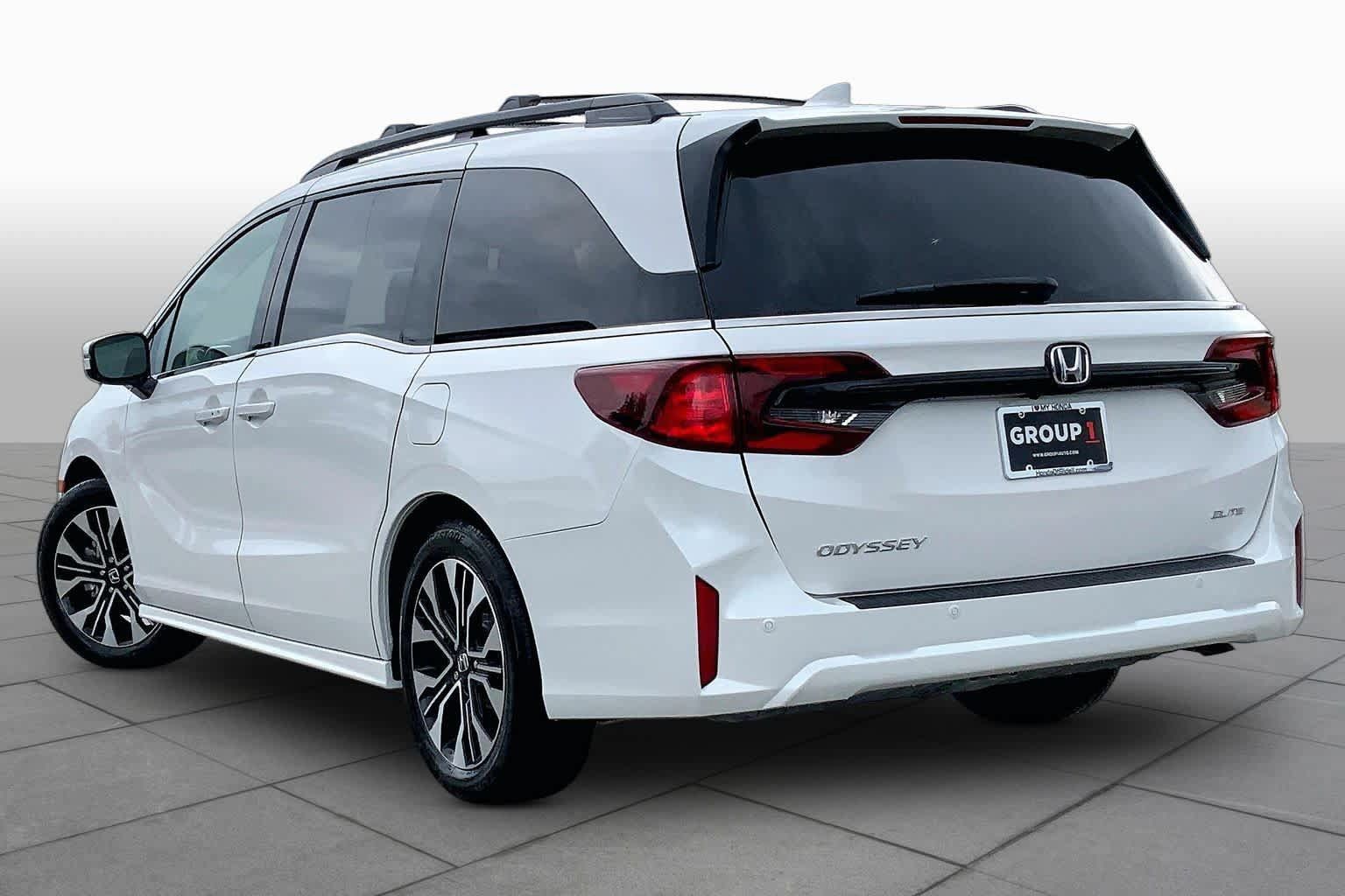 New 2026 Honda Odyssey Elite image 14