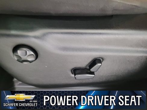 Used 2019 Jeep Grand Cherokee Laredo w/ Security & Convenience Group image 29