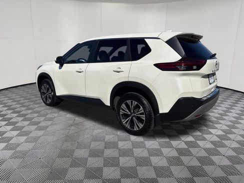 Used 2023 Nissan Rogue SV AWD/4WD image 7