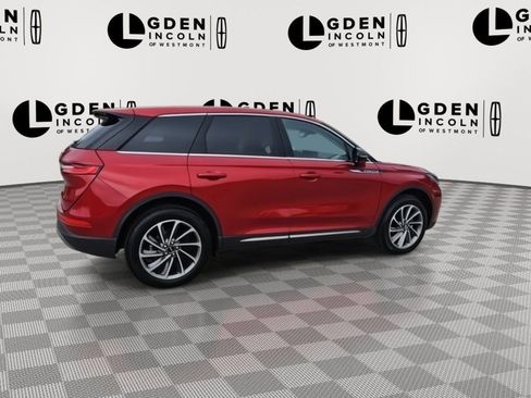 Used 2023 Lincoln Corsair AWD w/ Equipment Group 102A image 9