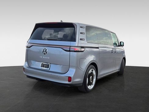 New 2025 Volkswagen ID. Buzz Pro S image 5