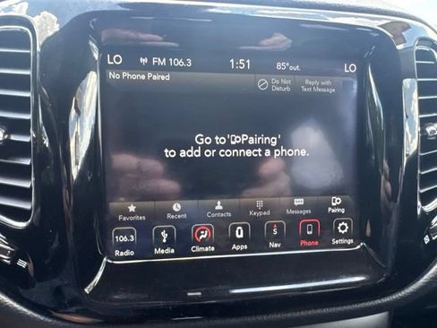 Used 2019 Jeep Compass Latitude FWD image 36