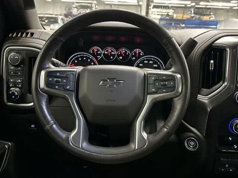 Used 2020 Chevrolet Silverado 1500 LT Trail Boss AWD/4WD image 15