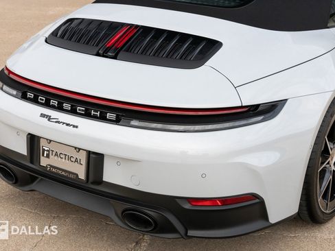 Used 2025 Porsche 911 Carrera image 16