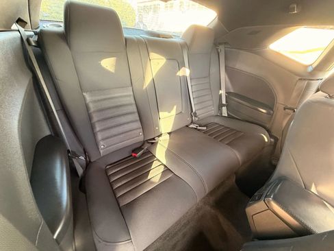 Used 2009 Dodge Challenger R/T image 22