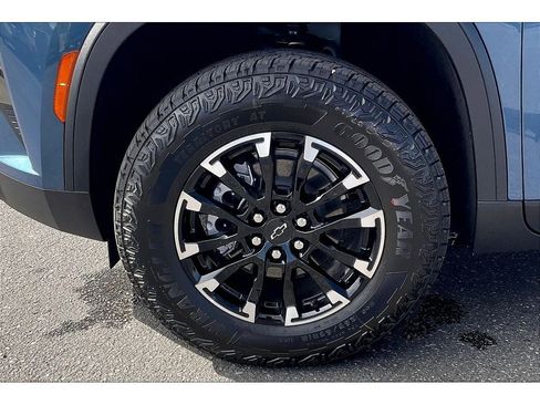 Used 2026 Chevrolet Traverse Z71 w/ Driver Confidence Package image 10