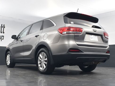 Used 2016 Kia Sorento L FWD image 20