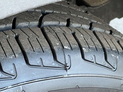 Used 2013 Honda Insight image 7